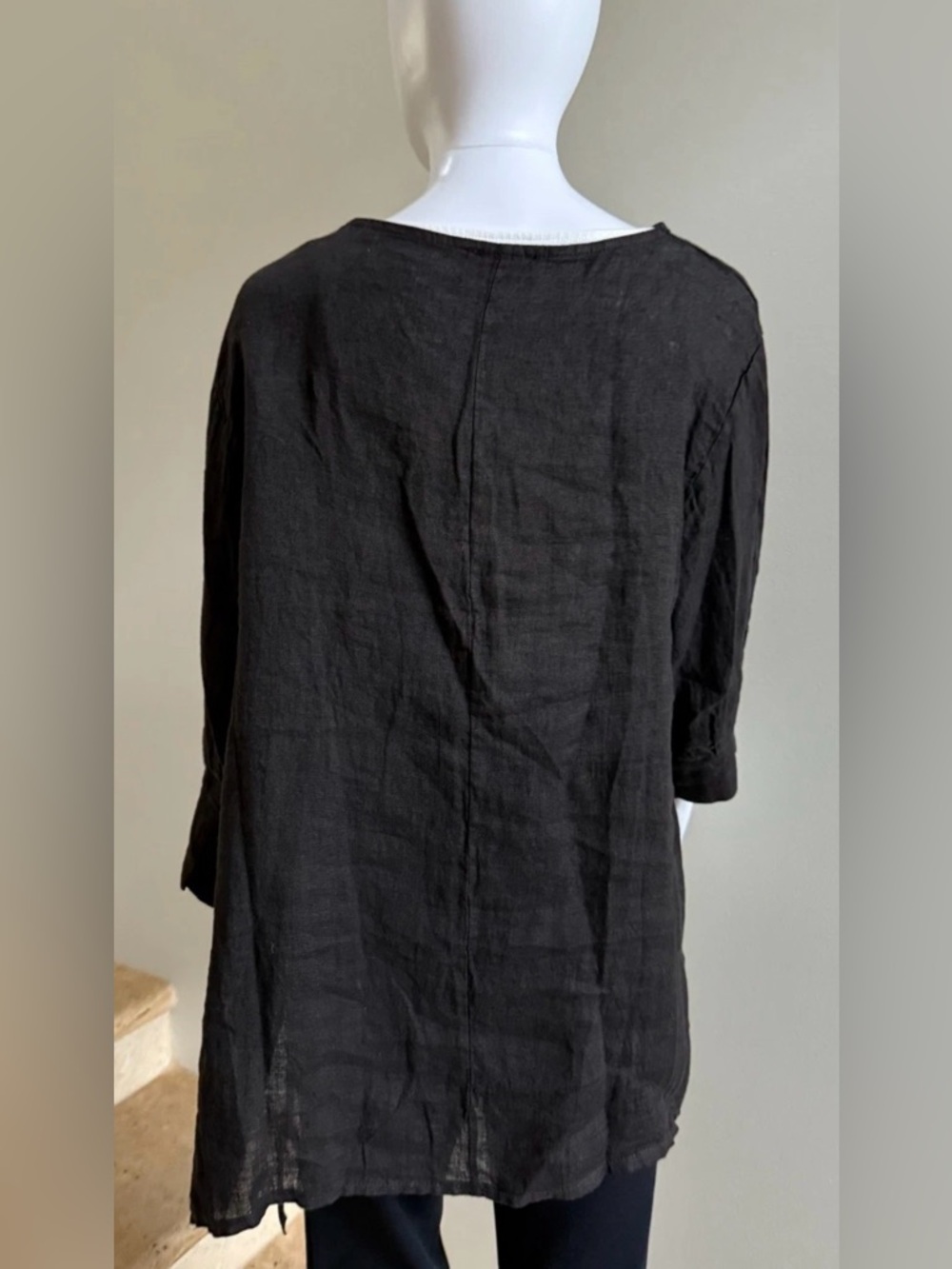 DEVITALIA Linen Ruffle Top Tunic, One Size - Picture 5 of 6